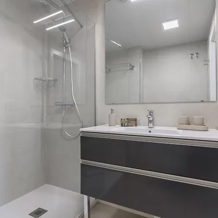 Apartment Camaleones By H- Playa De Haraganes Hlch3103 *